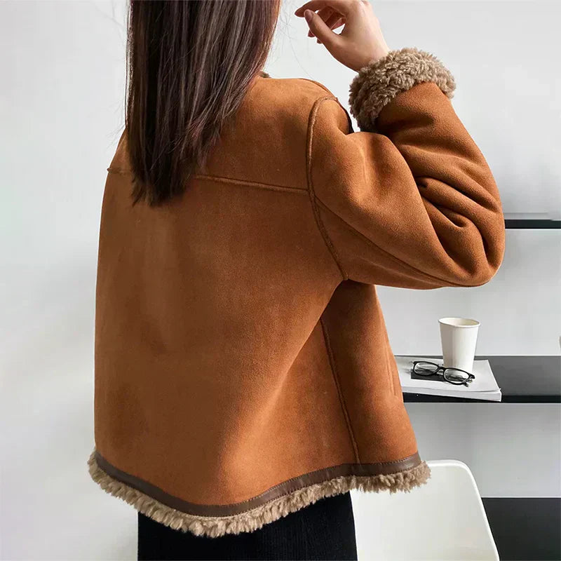 Rosalie - Veste en cuir de mouton à boutons